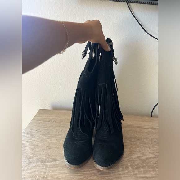 Very Volatile Hillside Fringe Western Cowboy Boots in black suede size 6 - Picture 5 of 9